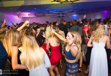 Becks Entertainment and DJ Service