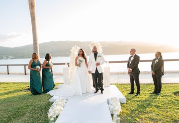 Tropical Chic Weddings and Events