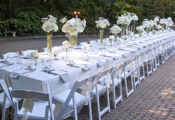 Moments To Event and Floral Designs