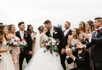 3LE Entertainment & Event Planning by Rina