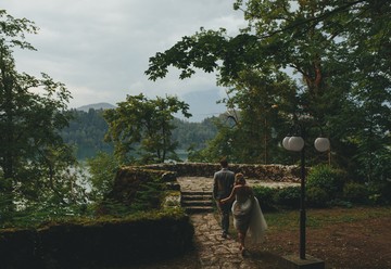 The Destination Wedding Co