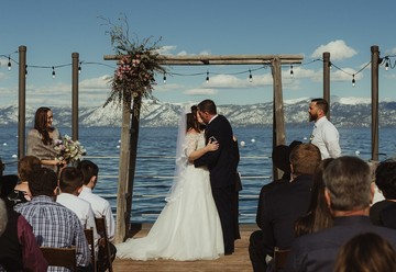 Charming Winter Wedding in Lake Tahoe