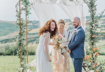 Minimalist Italian Destination Wedding in Tuscany